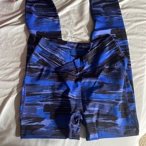 Alphalete surface legging